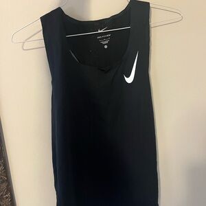 Nike aeroswift jersey